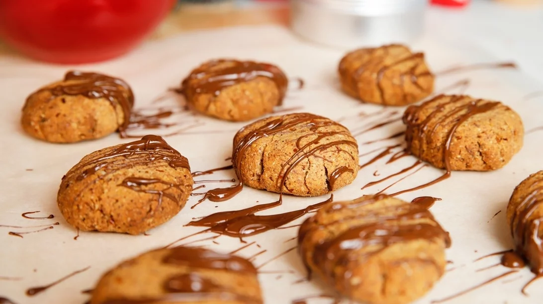 Τραγανά μπισκότα με χουρμάδες, χωρίς ζάχαρη - μόλις 3 υλικά