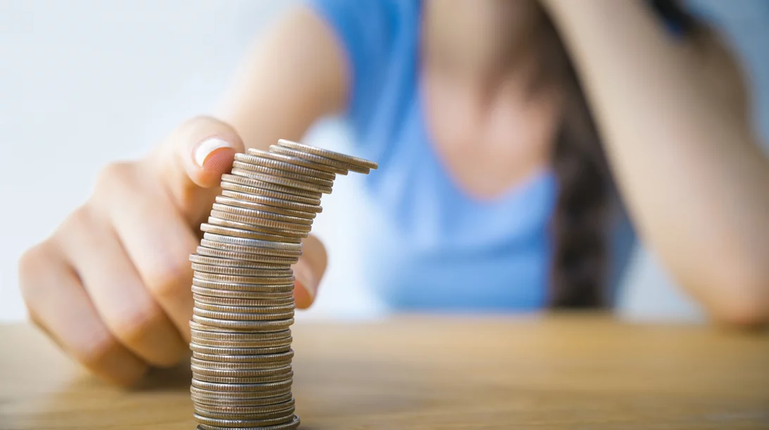 Vibecession: Πώς να σταματήσεις να άγχεσαι για τα χρήματα