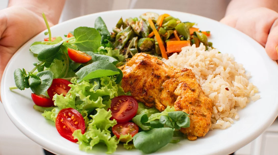 Ο συνδυασμός στη διατροφή με τα περισσότερα οφέλη για την υγεία της καρδιάς – εσύ τον κάνεις;