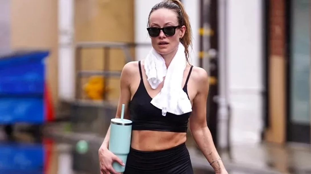 Όχι άλλο περπάτημα! Η "παιδική" άσκηση που εκτοξεύει την καύση θερμίδων και γίνεται στο σπίτι