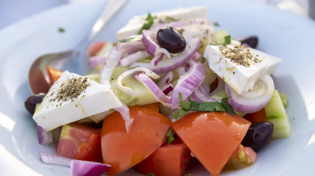 Μηδενικά σάκχαρα, πλούσιο σε πρωτεΐνη: Ανακάλυψε τον κόσμο και τα οφέλη του κατσικίσιου τυριού