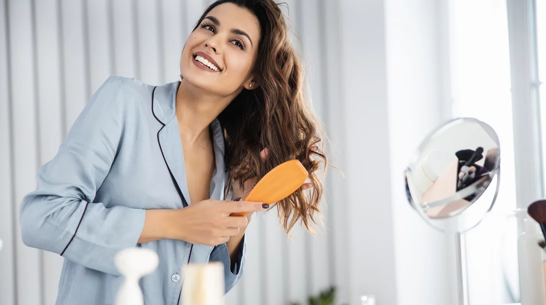 Μήπως τα μαλλιά σου φριζάρουν υπερβολικά; Δες πώς να τα περιποιηθείς σωστά