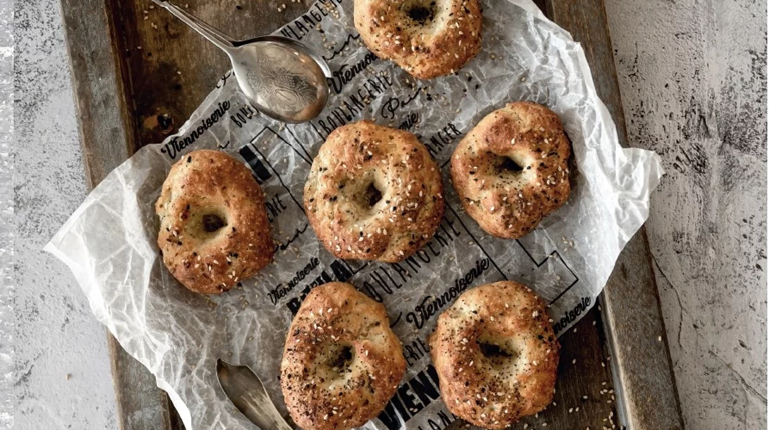 Συνταγή για ψωμί τοστ και κουλούρι - πολύ χαμηλά σε υδατάνθρακες