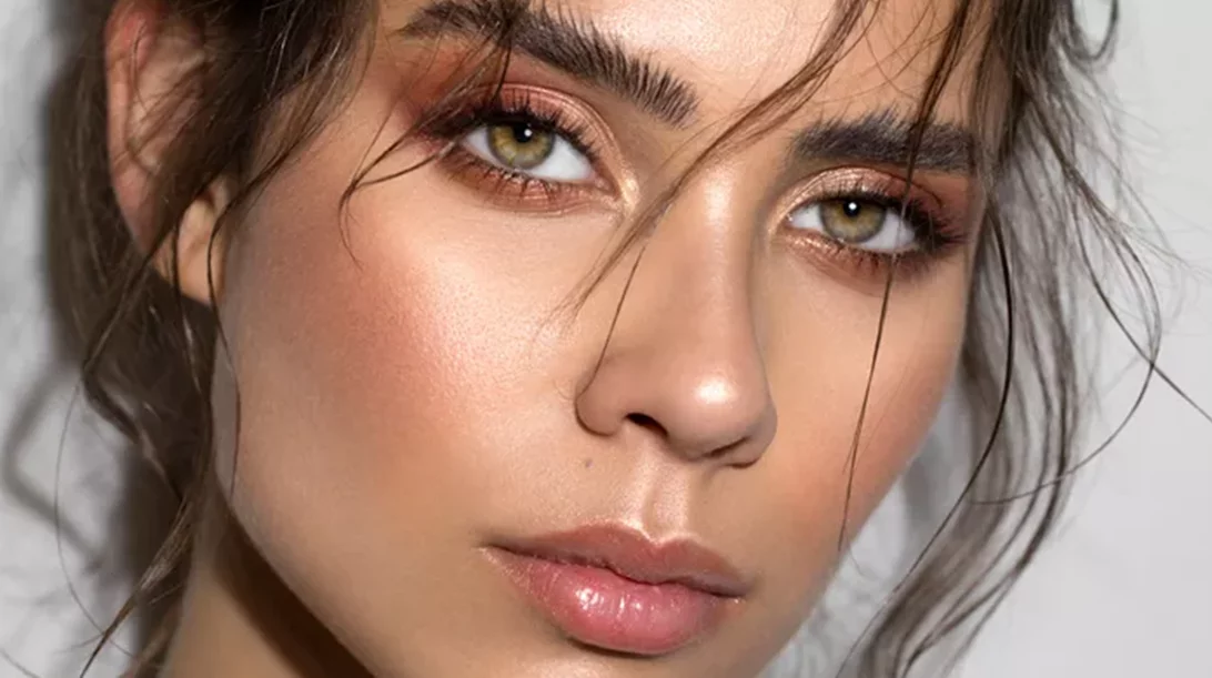 Αυτό το brow gel είναι ό, τι καλύτερο για τα φρύδια σου (δεν κοστίζει περισσότερο από έναν καφέ)