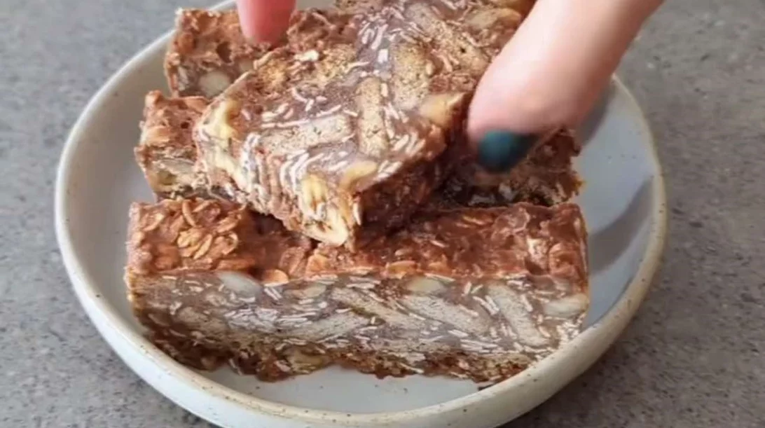 Το αγαπημένο μωσαϊκό σε μια θρεπτική παραλλαγή με βρώμη