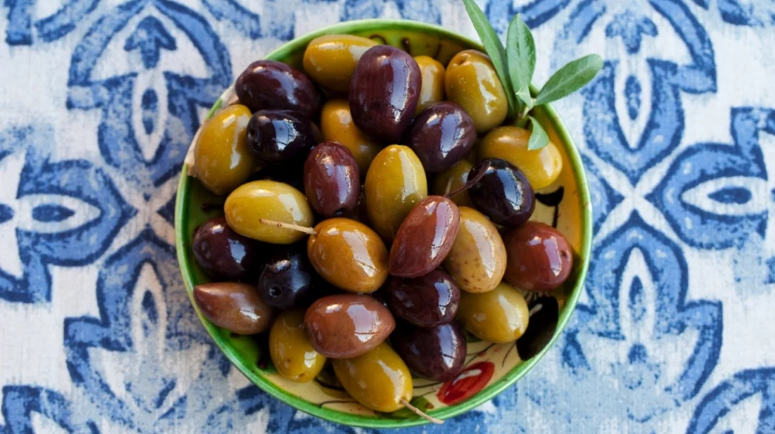 Τα οφέλη από τις ελιές για την καρδιά, τα οστά και τα κύτταρα