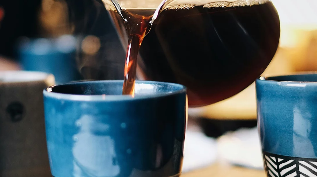 Καφές: Τι ώρα να τον καταναλώσεις για να έχεις 31% λιγότερες πιθανότητες θανάτου από καρδιά;