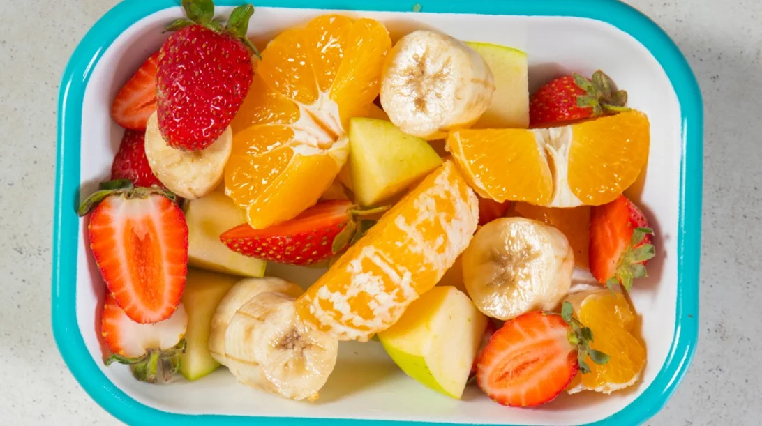 Τέσσερα σημάδια ότι τρως πολλά φρούτα