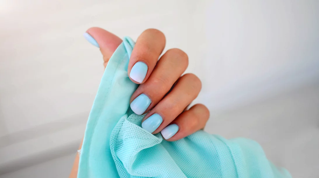 5 "φρέσκιες" ιδέες για να ανανεώσεις το καλοκαιρινό μανικιούρ σου