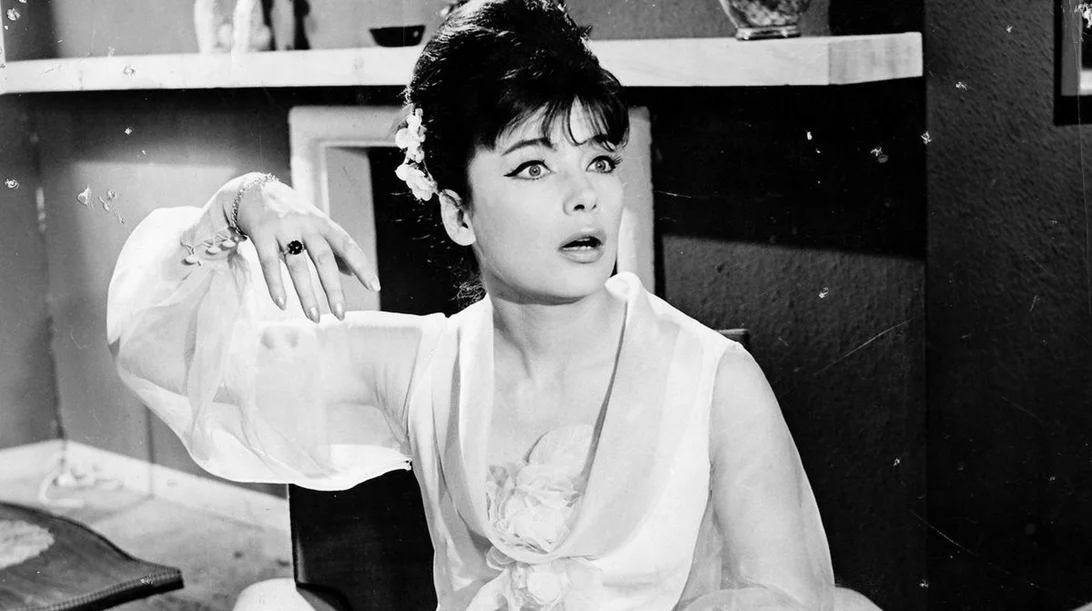 Τζένη Καρέζη: Το πικάντικο άρωμα που είχε γίνει η "υπογραφή" της