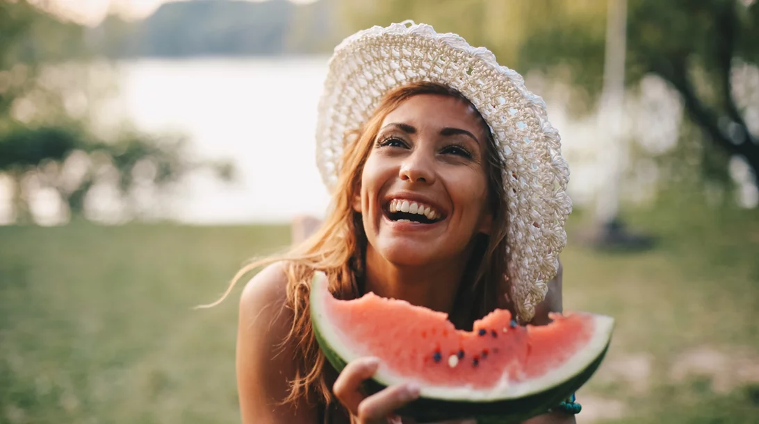 Γιατί πρέπει οπωσδήποτε να βάζεις αλάτι στο καρπούζι;