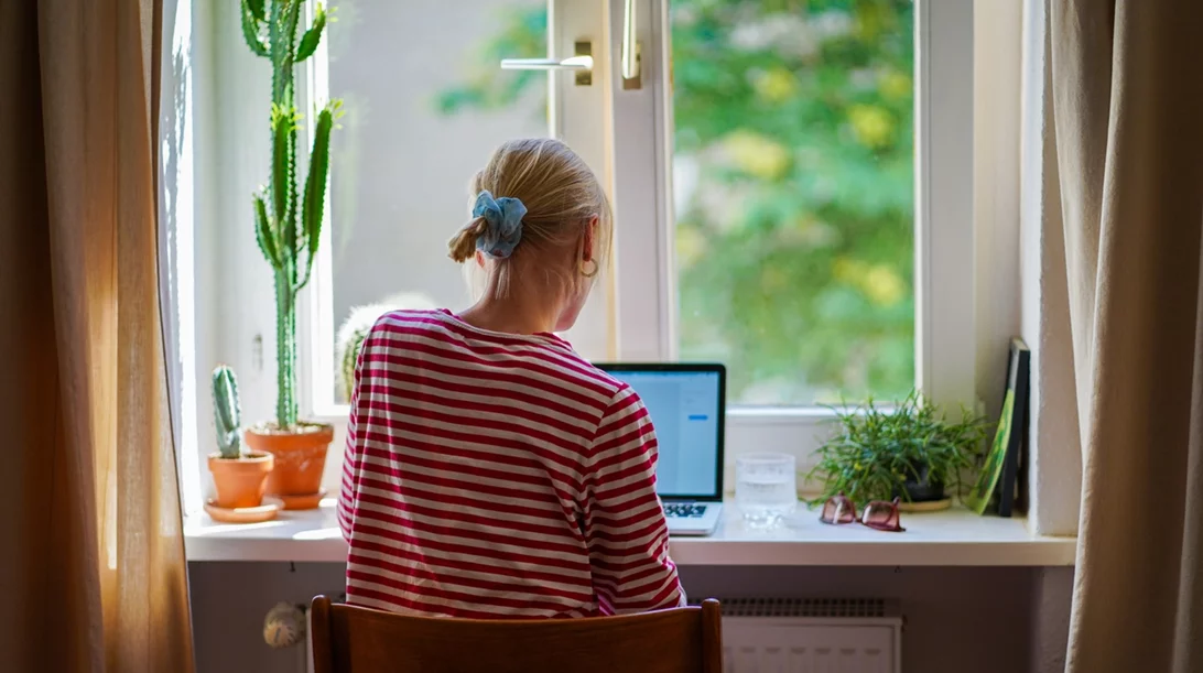 ACUVUE® OASYS 1-Day: οι φακοί επαφής που μας προσφέρουν άνεση και προστασία στην ψηφιακή μας ζωή