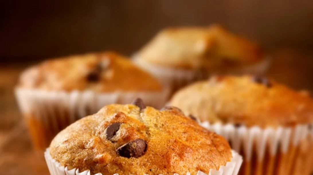 Μίνι μάφιν με σοκολάτα και λίγες θερμίδες