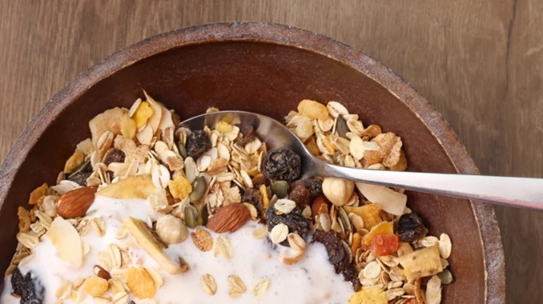 Τροφές ασπίδα για την καρδιά: Ένα ενδεικτικό ημερήσιο μενού με 3 συνταγές που κάνουν καλό