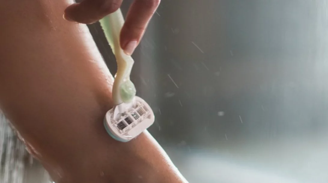 Σπυράκια μετά το ξύρισμα; Δες πώς θα αποφύγεις τον ερεθισμό