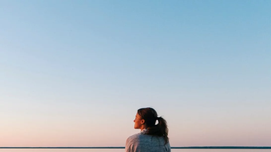 Νιώθεις διαρκώς στρες; Τι να κάνεις για χαλάρωση ανάλογα με το χρόνο που έχεις