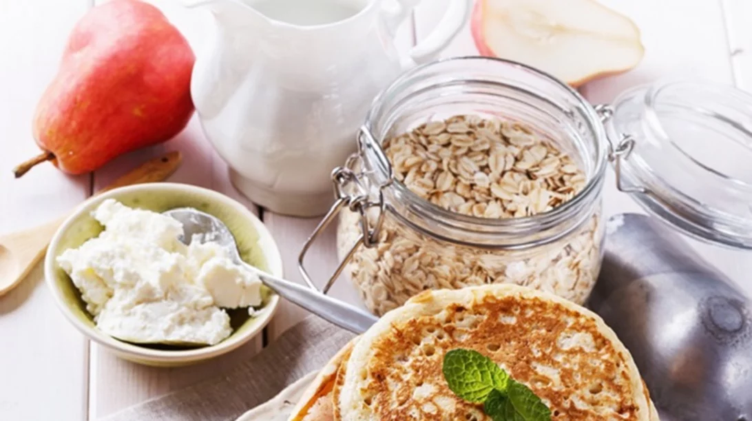 Υγιεινά pancakes με 2 υλικά (χωρίς αλεύρι, χωρίς βούτυρο) από τη διαιτολόγο Κλειώ Δημητριάδου!