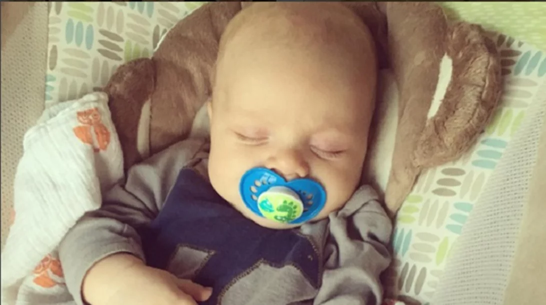 Το μωρό μου δεν κοιμάται: 7 ΑΠΛΟΙ τρόποι για να αποκοιμηθεί εύκολα το μωρό σου!