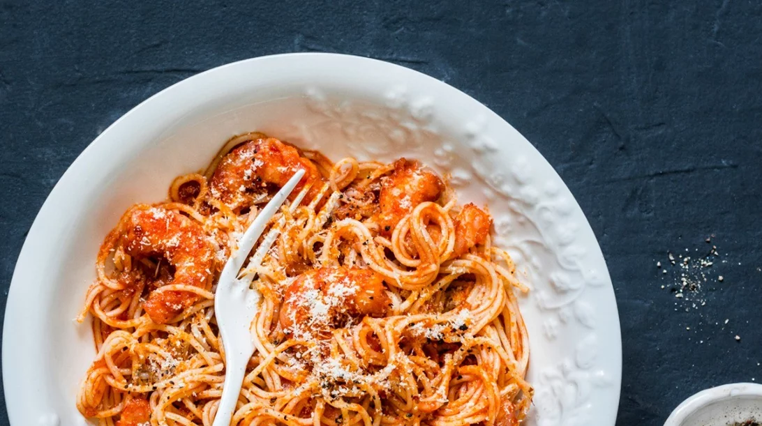 Νηστίσιμη συνταγή γαριδομακαρονάδα από τη διαιτολόγο