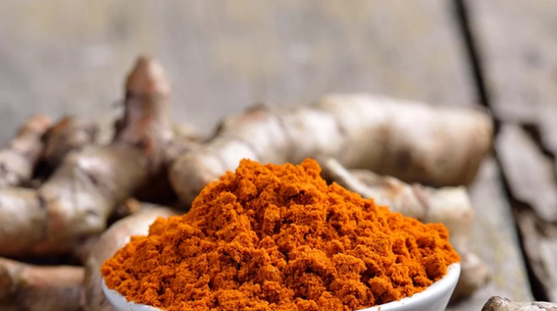 Kουρκουμάς! Δες γιατί πρέπει να τον εντάξεις στη διατροφή σου
