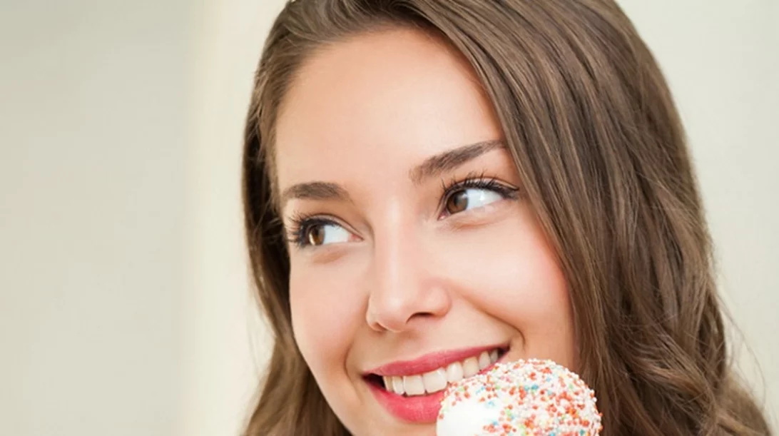 10 τρόποι για να νικήσεις τη λαχτάρα για γλυκό