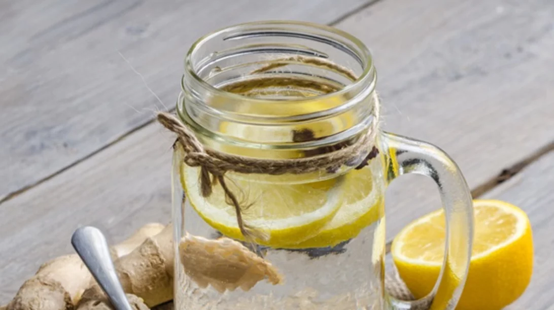 Ρόφημα με τζίντζερ - Δύο επιλογές για να ανακουφίσεις το κρυολόγημα!