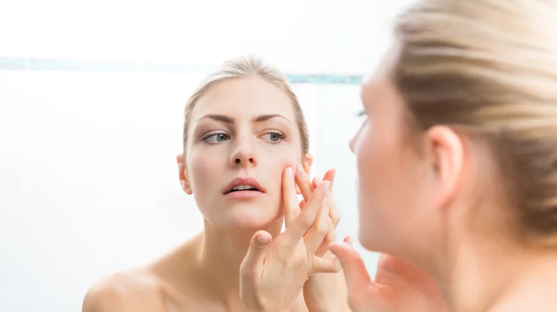 Πώς φεύγουν τα μαύρα στίγματα; Έτσι θα απαλλαγείς για πάντα!