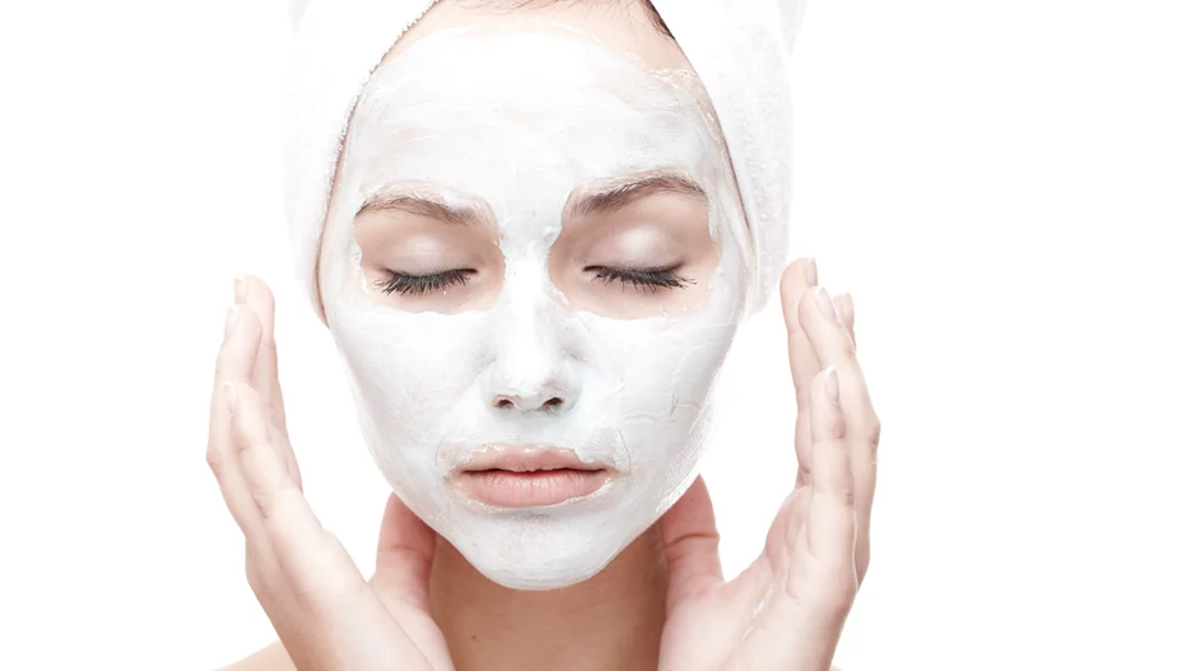 Η μάσκα προσώπου με γιαούρτι και μέλι για ευαίσθητες επιδερμίδες