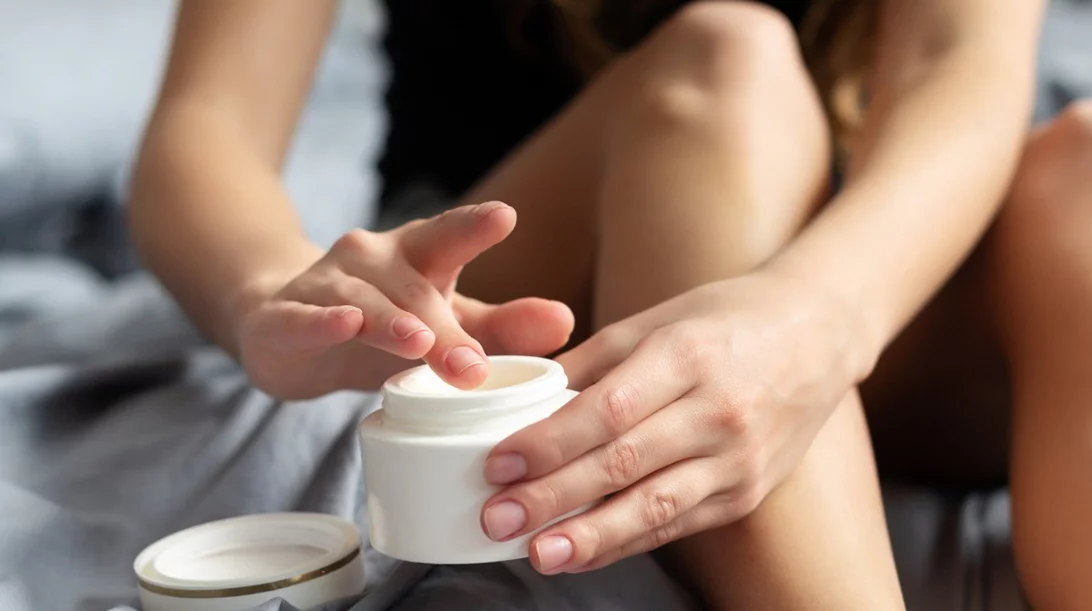 Φυσική κρέμα για να σβήσεις τις ραγάδες