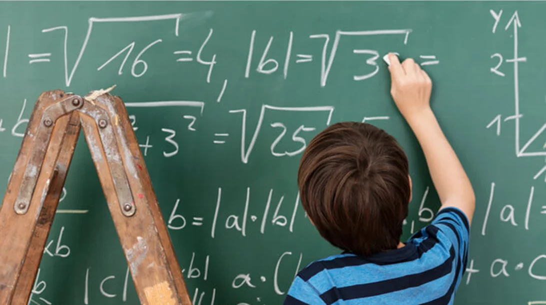 Τα παιδιά μαθαίνουν στο σχολείο καλύτερα τα μαθηματικά με το... σώμα τους!