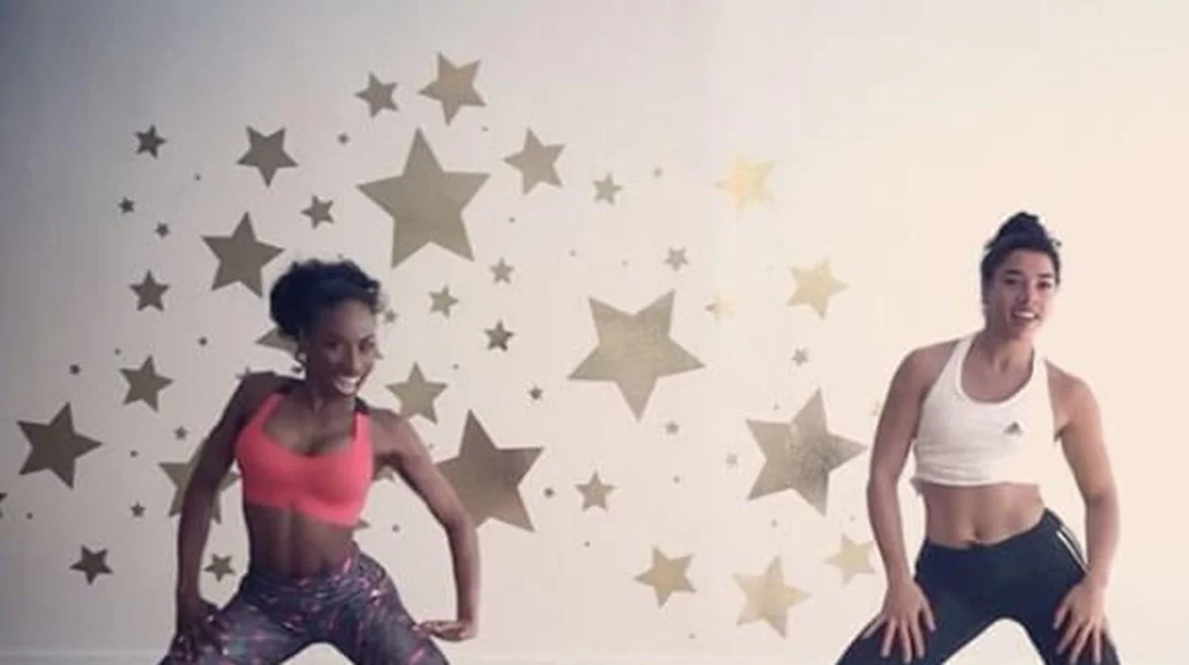 Κάνεις push ups; Η σούπερ διασκεδαστική παραλλαγή με... χορό