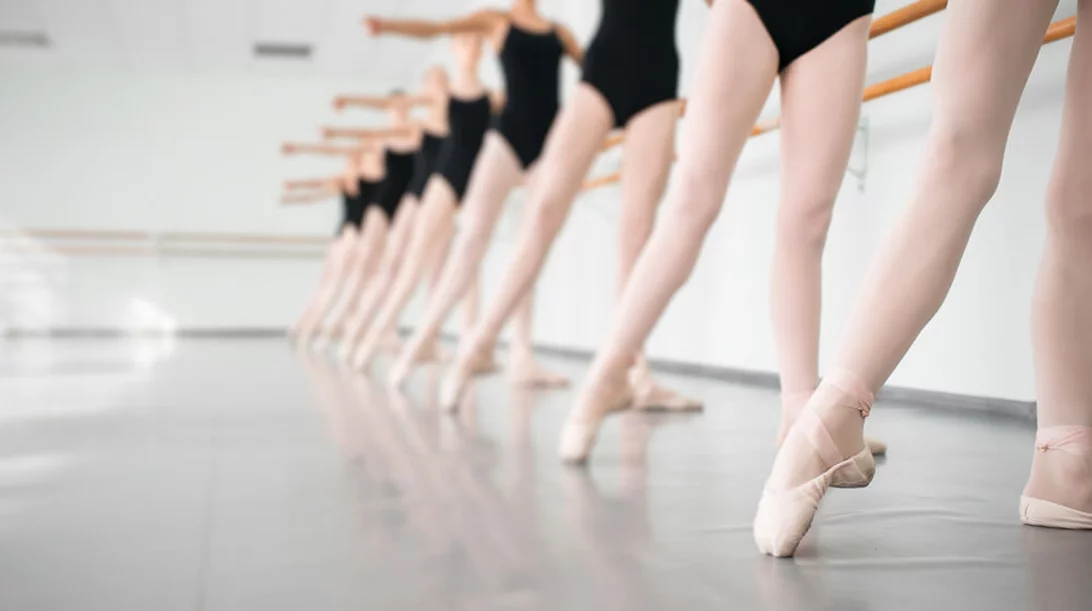 Βίντεο: Αθλητές του CrossFit μαθαίνουν μπαλέτο... (χωρίς λόγια)