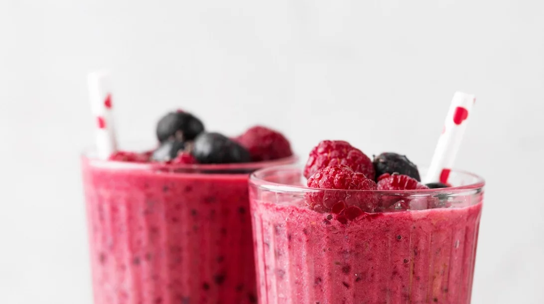 Πώς να φτιάξω σωστά ένα υγιεινό σμούθι; Όλα τα βήματα και μερικές εύκολες συνταγές