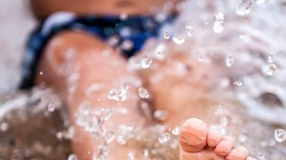 Γιατί ανατριχιάζεις; Γιατί μουλιάζουν τα χέρια; Τι δείχνει το φτέρνισμα και ο λόξυγγας; Όσα δείχνουν οι μηχανισμοί άμυνας του σώματος