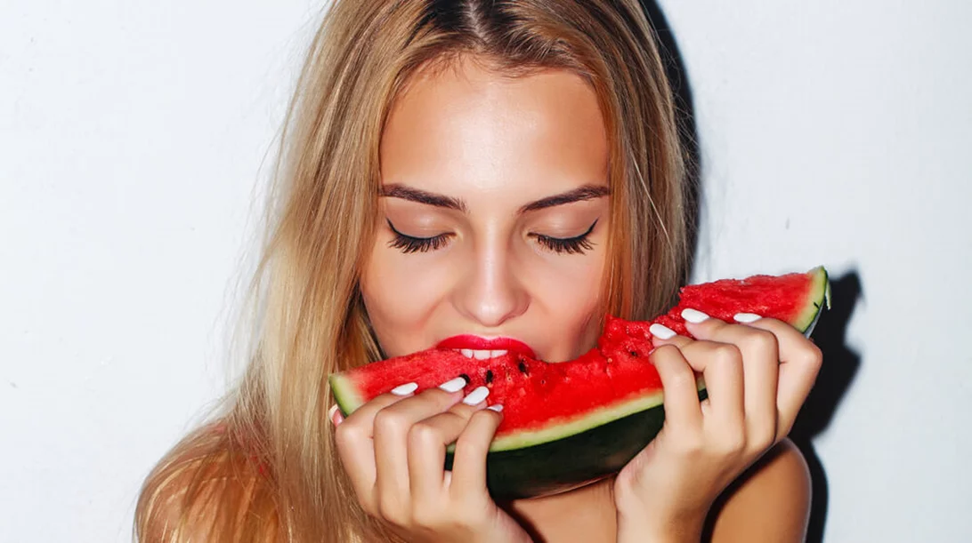 Καρπούζι κατά της ακμής; Για διάβασε καλύτερα!