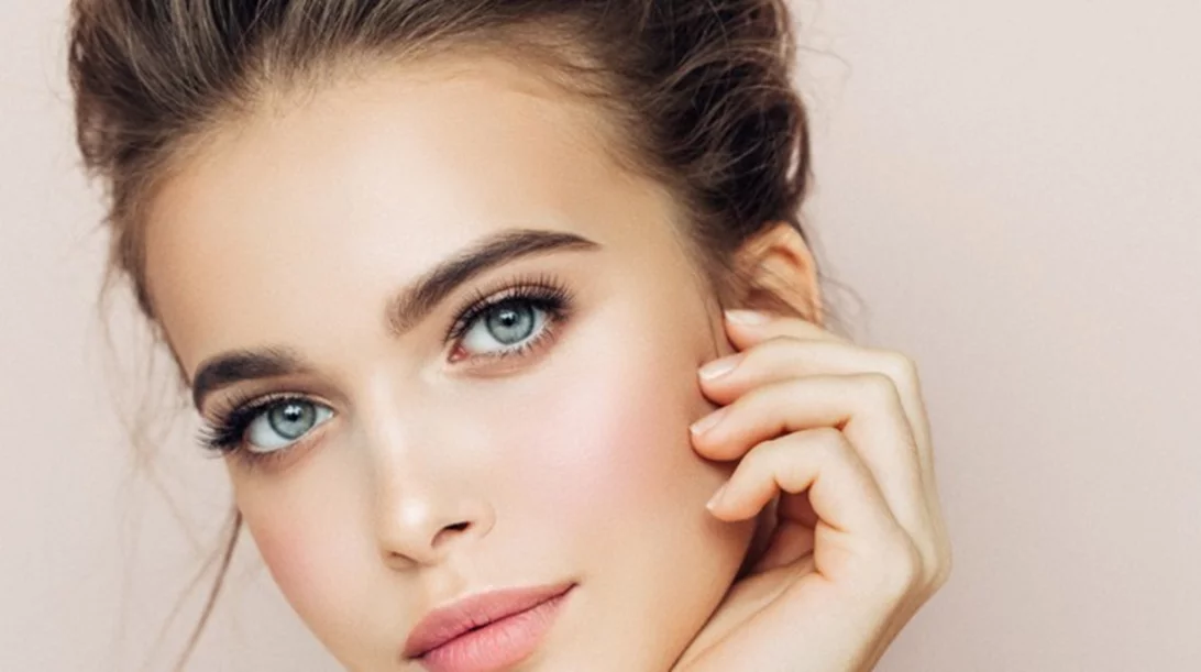 Η «μαγική» βιταμίνη Β κάνει καλό στο δέρμα σου, αλλά ξέρεις πώς;