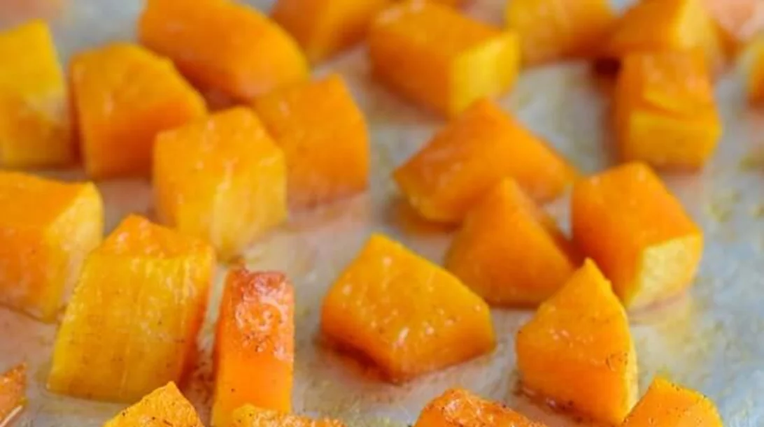 Τα πρώτα finger food για μωρά: Τι μπορεί να φάει το παιδί μετά τα αλεσμένα