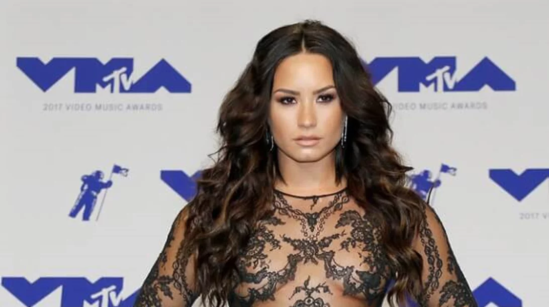 Η Ντέμι Λοβάτο αποκάλυψε λεπτομέρειες για τη διατροφική διαταραχή της