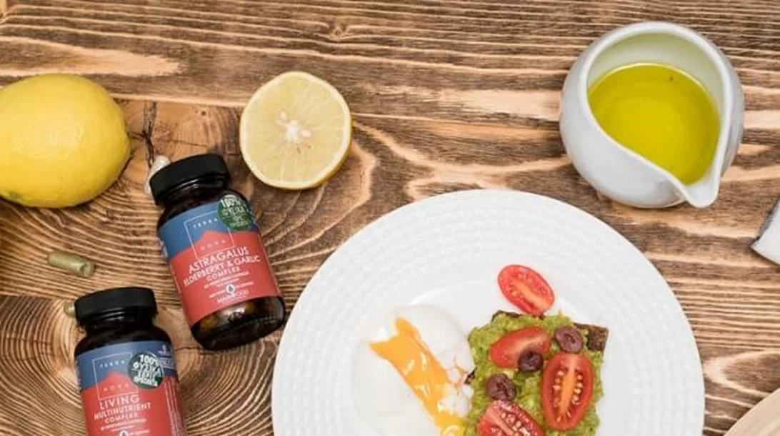 Συνταγή: Το αβοκάντο τοστ που ενεργοποιεί το ανοσοποιητικό σου