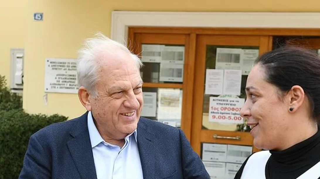 Δωρεάν τοκετοί και δωρεάν εξετάσεις παιδιών για όλους τους κατοίκους της Μάνδρας από το ΙΑΣΩ