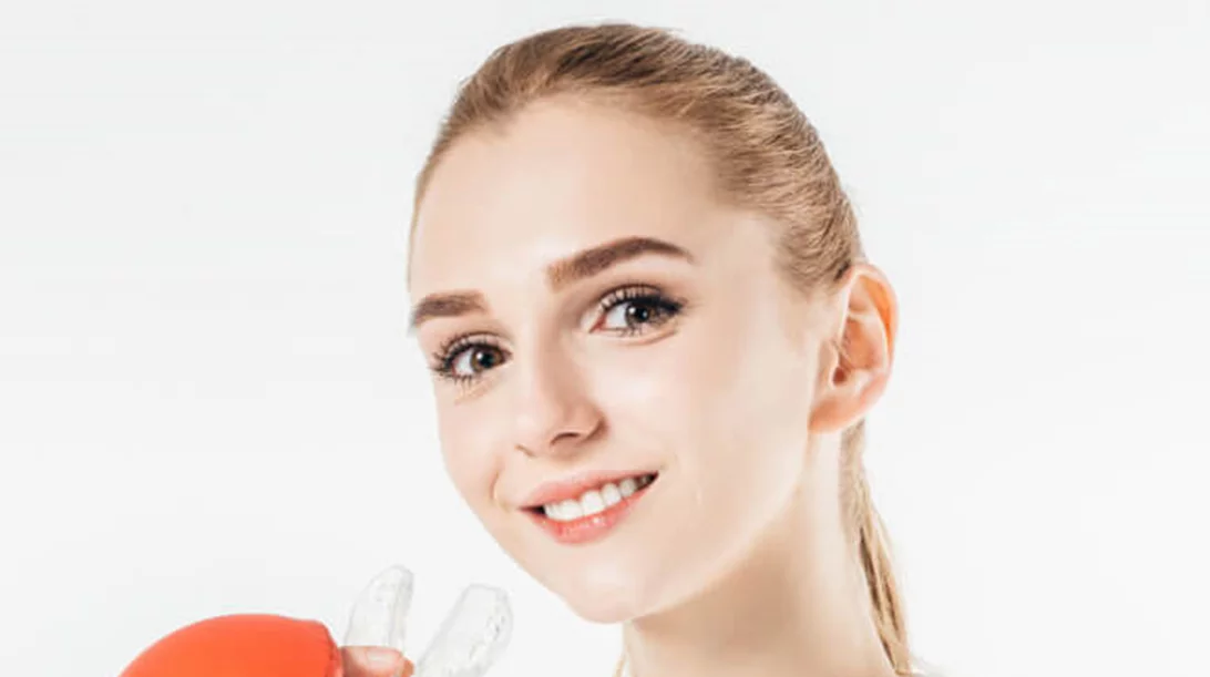 Προστατευτικοί νάρθηκες δοντιών: Γιατί και πότε χρειάζεται να τους χρησιμοποιείς