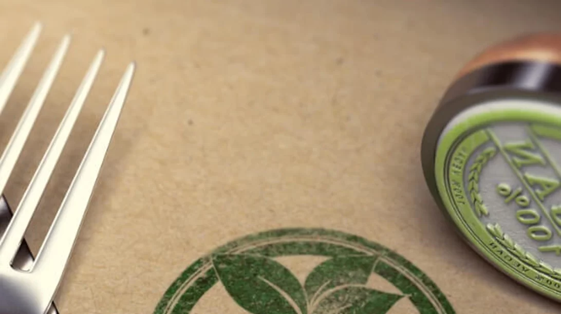 Πώς έγινα vegan και γιατί θα παραμείνω: Η δημοσιογράφος Ελένη Παπαϊωάννου μιλά για την εμπειρία της