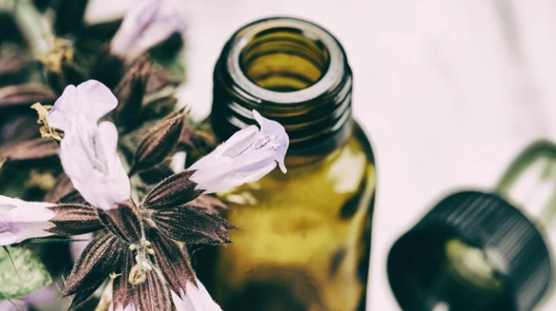 Το σωστό έλαιο για κάθε χρήση, σύμφωνα με την αρωματοθεραπεία