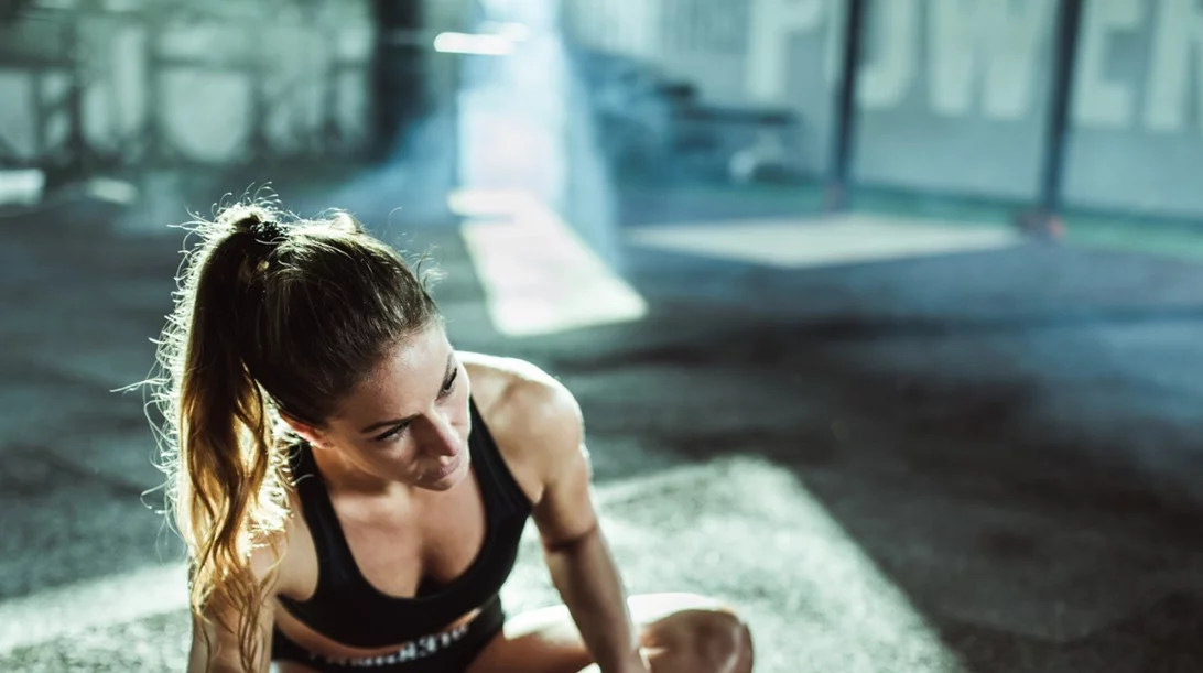 Θέλεις γραμμωμένα πόδια; Κάνε αυτές τις ασκήσεις για τετρακέφαλους στο σπίτι