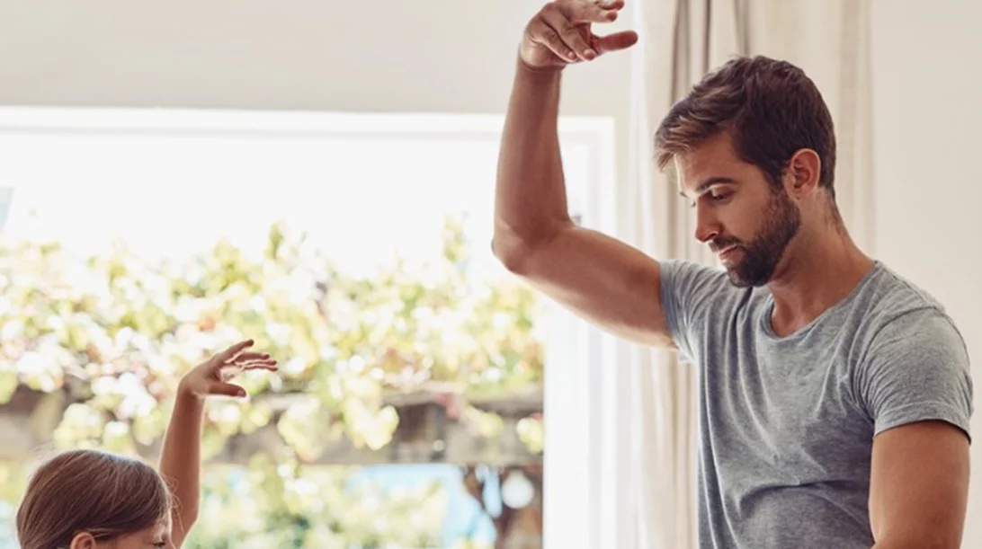 Είναι ο σύντροφός σου ο ιδανικός πατέρας; Αυτά είναι τα χαρακτηριστικά που τον ξεχωρίζουν