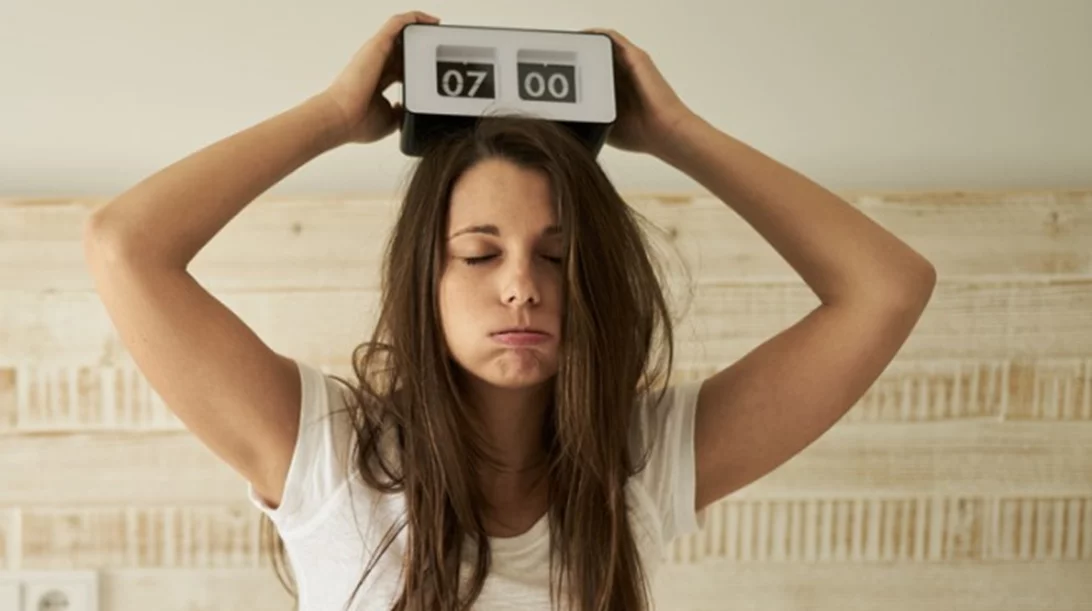 Θες ενέργεια σε 5 λεπτά; Οι κινήσεις να κάνεις ΤΩΡΑ!