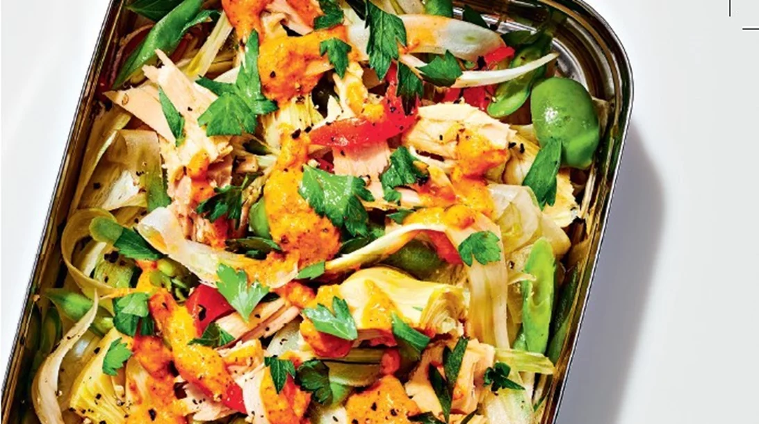 Ισπανική τονοσαλάτα: Η νόστιμη και έθνικ συνταγή για το ταπεράκι στο γραφείο