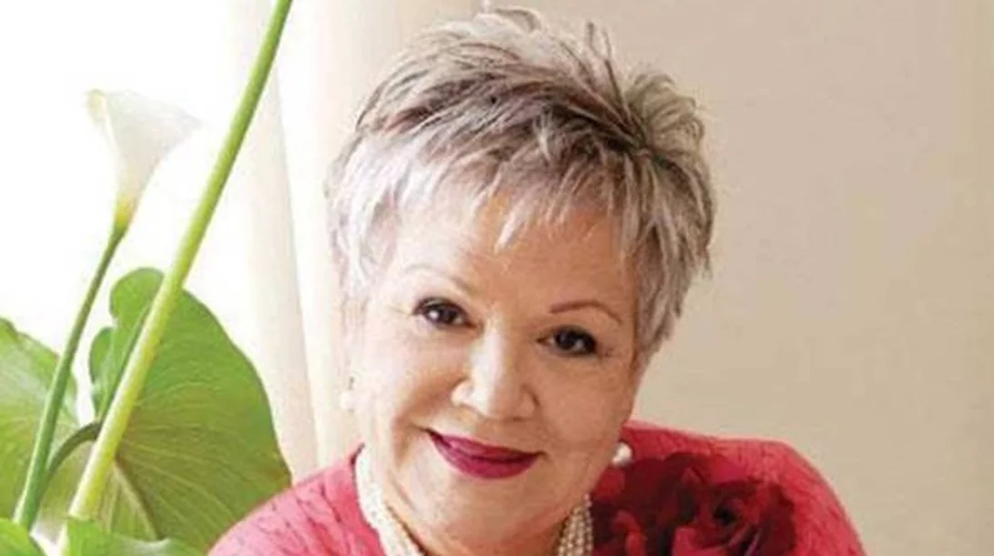 H Τένια Μακρή στην Ελληνική Αγωγή