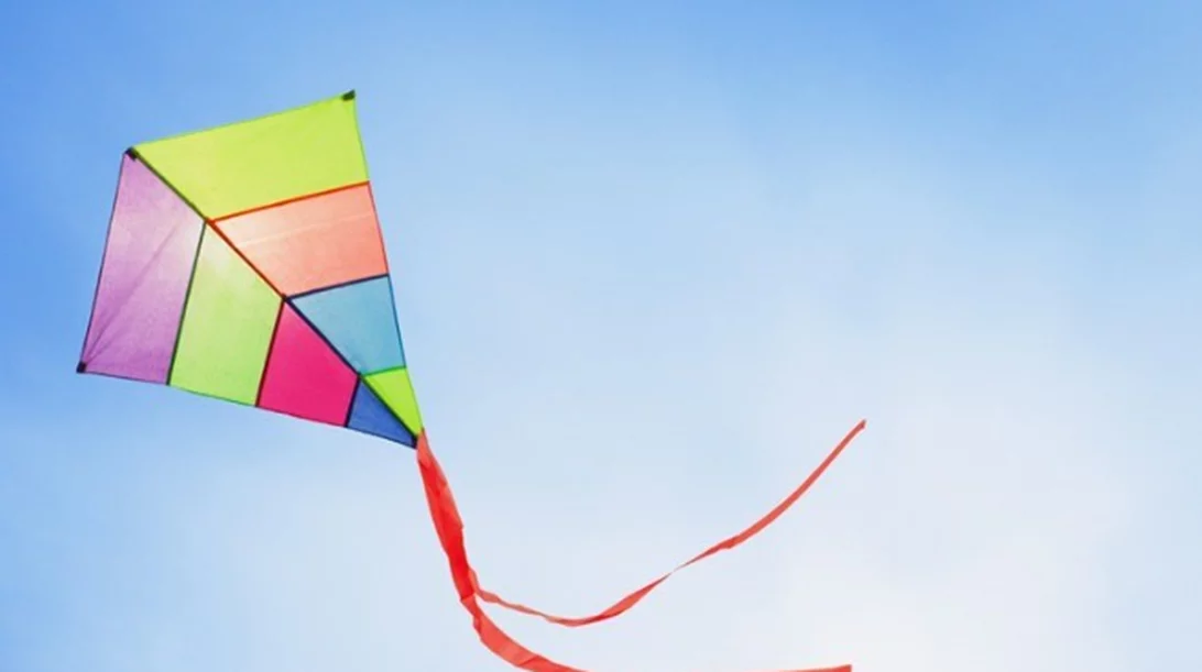 Η πιο εύκολη κατασκευή χαρταετού! Θα δοκιμάσεις;