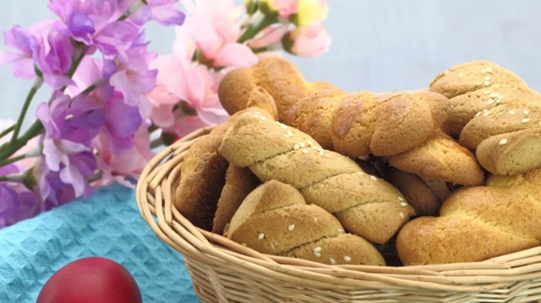 Με τι να αντικαταστήσω την αμμωνία στα πασχαλινά κουλουράκια; Το υλικό που μπορείς να βάλεις στη συνταγή σου